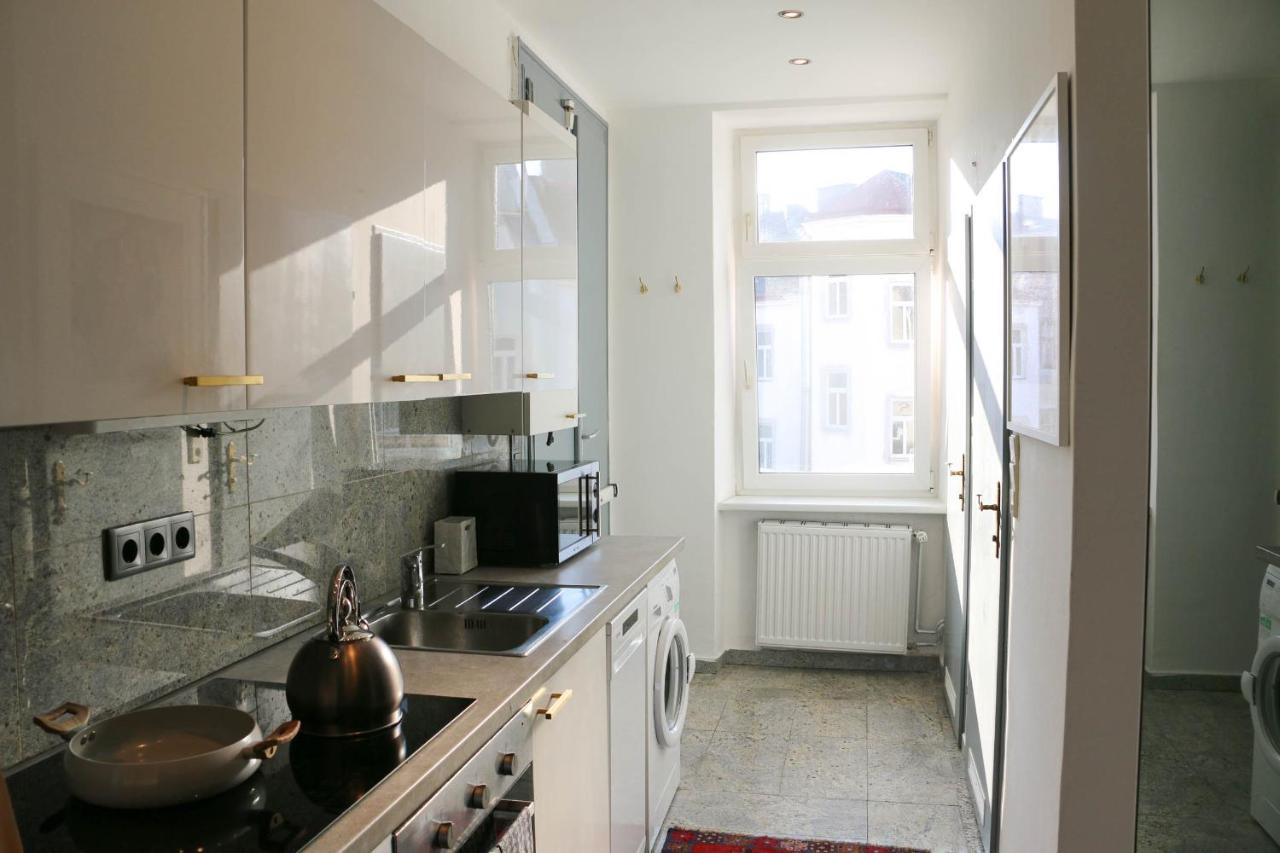Charming Apartment: Only 10 Minutes To The Center Bécs Kültér fotó