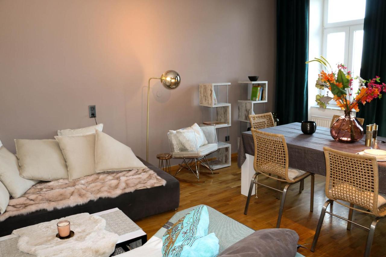 Charming Apartment: Only 10 Minutes To The Center Bécs Kültér fotó