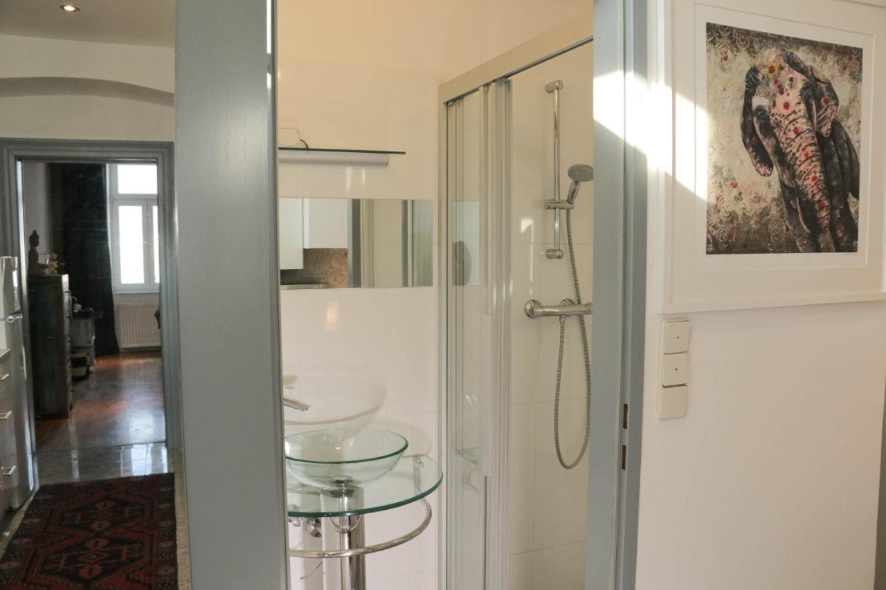 Charming Apartment: Only 10 Minutes To The Center Bécs Kültér fotó